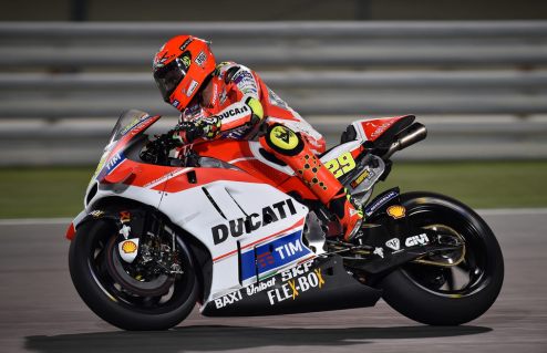 MotoGP. Гран-при Катара. Янноне — быстрейший на второй и третьей практике Итальянец Андреа Янноне из Ducati показал лучшее время на  двух тренировках в ...