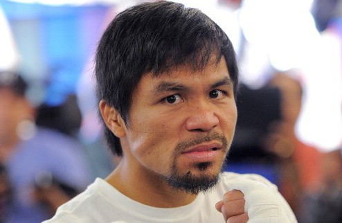 На Паккьяо напали в Голливуде Филиппинский боксёр Мэнни Паккьяо (57-6-2, 38 КО), подвергся нападению при выходе из ресторана в Голливуде.