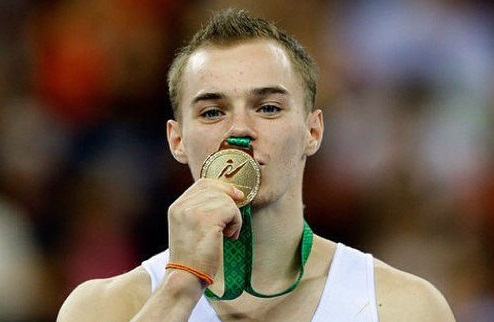 Спортивная гимнастика. Верняев взял золото на этапе Кубка мира На соревнованиях в хорватской Осиеке состоялись финалы в двух видах.