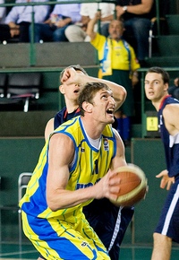 Гладырь и Лищук играют в Испании Состоялись матчи третьего тура регулярного чемпионата Испании. В поединках приняли участие и украинцы.