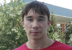 Разбился Юрий Рязанов В результате ДТП погиб известный российский гимнаст Юрий Рязанов. 