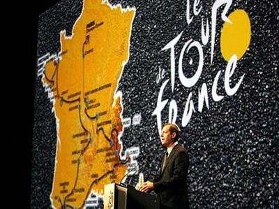 Директор Тур де Франс посетил Корсику Кристиан Прюдомм посетил остров для того, чтобы
проинспектировать планируемые этапы Тур де Франс 2013 года.
