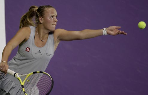 Доха. Возняцки и Вильямс побеждают Несмотря на травму главной претендентки на победу Динары Сафиной, турнир WTA продолжается.

