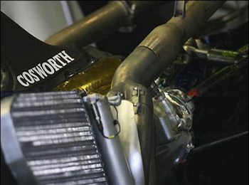 Уильямс будет получать двигатели Косворт Давнее и успешное сотрудничество возобновлено.