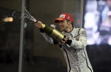 Баттон: "Испытывали проблемы с балансом" Комментарии гонщиков Брауна после гонки в Абу-Даби. 