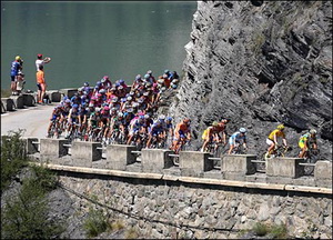 Велоспорт. В будущем Джиро может стартовать в США Организаторы Джиро Д‘Италия рассматривают возможность старта Гранд-тура с территории США. 