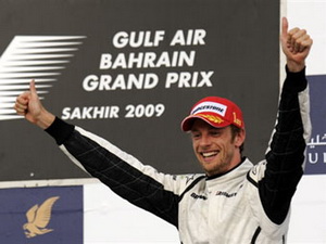 Пилоты Формулы-1 хвалят Баттона Ряд гонщиков Формулы – 1 сошлись во мнении, что Дженсон Баттон абсолютно заслуженно стал чемпионом мира 2009-го года.