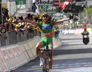 Итальянский велосипедист получил 4-летнюю дисквалификацию Итальянский велосипедист Маттео Приамо дисквалифицирован на 4 года за распространение запрещен...