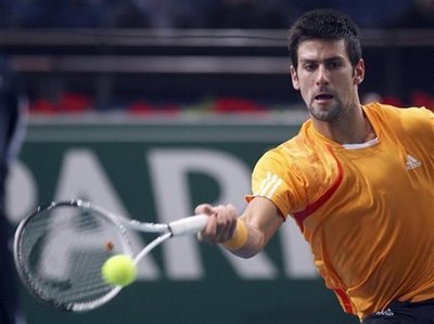 Джокович продолжает штамповать уверенные победы Сербский теннисист после вылета из турнира Роджера Федерера становится одним из главных претендентов на ...