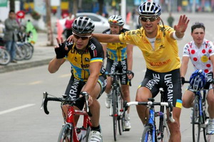 Украинские велосипедисты  продолжают доминировать на Туре Китая Вчера Национальная команда Украины занесла в свой актив очередную победу на Туре Хайнань...