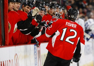 Фишер назван первой звездой дня НХЛ Дубль форварда Оттавы принес победу его команде.