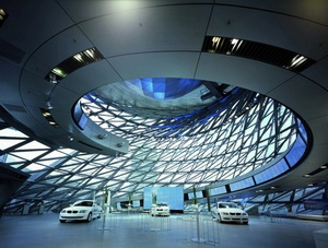 Компания BMW стала спонсором Олимпиады в Лондоне Сегодня немецкий концерн был представлен, как официальный автомобильный спонсор Олимпийских игр - 2012 ...