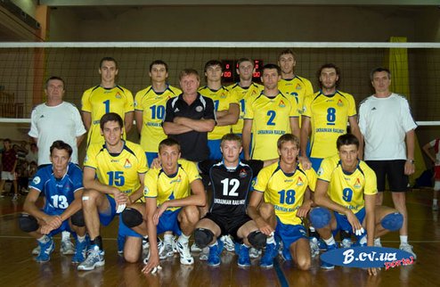 Михальчук: "Мужская сборная существует лишь на бумаге" Тренеры команд Суперлиги и руководство Федерации волейбола Украины высказываются по поводу инциде...
