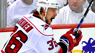 Йокинен - лидер НХЛ по количеству реализованных буллитов На неделе форвард Каролины вошел в историю НХЛ.