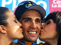 Велоспорт. Контадор: "Принял лучшее решение" Испанский велогонщик Альберто Контадор прокомментировал свое продление контракта с командой Астана еще на г...