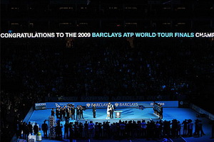 Итоговый турнир ATP в Лондоне  побил рекорд посещаемости Ранее теннисные  соревнования, проходящие в залах, не посещало такое количество болельщиков.