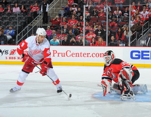 Ковалев - первая звезда игрового дня НХЛ Заокеанская хоккейная лига назвала лучших игроков по результатам прошедшего дня.