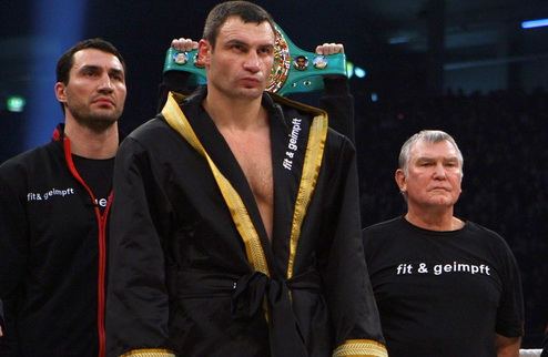 Виталий Кличко: "Хэй – чемпион мира по грязной болтовне" Украинец заявил о намерении навсегда закрыть рот англичанину.