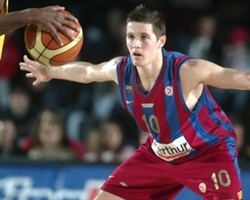 Лакович пропустит три недели Один из лидеров баскетбольной Барселоны оказался вне игры из-за травмы колена. 