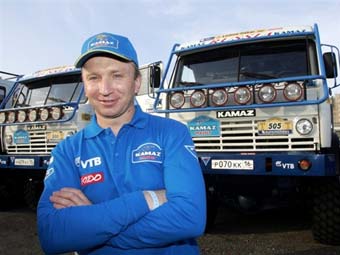 Дакар. Чагин - лучший в классе грузовиков КАМАЗ вновь не нашел серьезных конкурентов на гонке, заняв первые две позиции в финальной таблице.