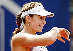 Петкович готова к Клийстерс Немецкая теннисистка Андреа Петкович заявила, что готова к полуфинальному поединку с первой ракеткой турнира в Брисбене.