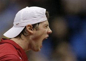 Australian Open. Марченко выходит во второй круг В следующем круге украинца ожидает дуэль с Николаем Давыденко.