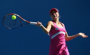 А. Бондаренко: "Решила играть в свой теннис" Алена Бонадренко прокомментировала первую победу на Открытом чемпионате Австралии-2010.