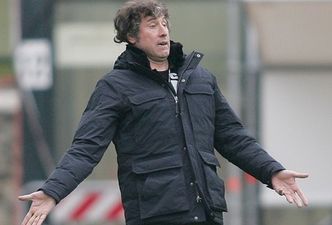 Сиена близка к очередной смене тренера Сообщается, что Альберто Малезани вскоре может освободить пост тренера Сиены.
