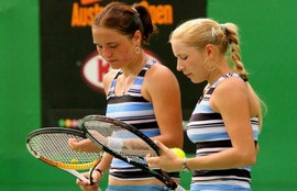 Australian Open. Сестры Бондаренко уступают в парном разряде Судьба матча решилась в третьем сете.