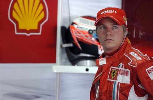 Райкконен: "Двери Формулы-1 все еще открыты" Чемпион мира-2007 заявил, что решит свою дальнейшую судьбу в автоспорте в середине года.