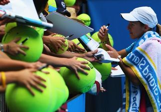 Энен добыла 500-ю победу в карьере Сегодняшняя победа в рамках Australian Open над Алисой Клейбановой стала уже 500-й в карьере Жюстин Энен.