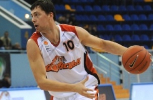 Ившин вернулся в Азовмаш Воспитанник мариупольского баскетбола вновь будет выступать за родную команду. 