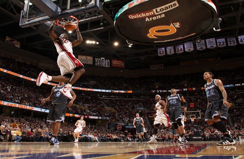 Кливленд сильнее Орландо, Сан Антонио громит Денвер Дмитрий Липский о поединках минувшей ночи в НБА.