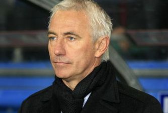 Голландия продлила контракт с тренером Футбольная ассоциация страны и наставник сборной Берт ван Марвейк заключили новый союз до лета 2012-го года.