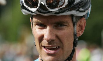 Новозеландец побеждает на первом этапе Париж-Ниццы Представитель Team Sky Грег Хендерсон оказался первым на финише 203-километрового этапа французской н...
