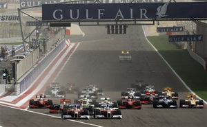 Гонщики начинают съезжаться в Бахрейн До старта Формулы-1 остались считанные дни.