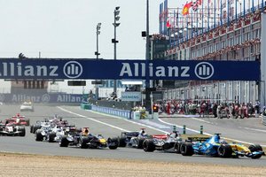 Франция останется без этапа Формулы-1 и в 2011 году Руководители местной федерации винят в происходящем правительство.
