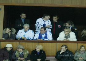 Старицкий создает фонд помощи Соколу Бывший президент киевской команды решил поддержать коллектив.
