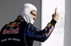 Феттель: "Это большой сюрприз для меня" Пилот Ред Булл был удивлен своей победой в квалификации Гран-при Бахрейна.