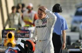 Шумахер: "Обгонять было просто невозможно" Михаэль прокомментировал старт сезона в Формуле-1.