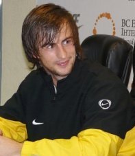 Таврия подписала молодого полузащитника Сегодня 22-летний Максим Сирота стал игроком симферопольского клуба.