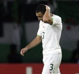 Бельхадж пропустит первый матч Мундиаля Вингер Портсмута Надир Бельхадж не поможет сборной Алжира в матче против команды Словении.