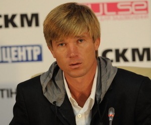Кривбасс побеждает в Мариуполе Кривбасс одержал первую победу под руководством Юрия Максимова. 