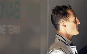 Шумахер отказался называть цели на сезон Пилот Мерседес пообщался с журналистами в преддверии Гран-при Австралии.