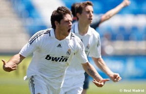 Реалу интересны таланты из Сегунды Мадридский клуб обратил внимание на трех подростков из молодежной системы Кадиса.