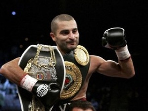 Дарчинян жаждет отомстить Донэру Армянский чемпион по версиям WBA и WBC в суперлегком весе продолжает подготовку к следующему бою. 