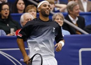 Блэйк может пропустить Roland Garros Американский теннисист из-за травмы колена уже отказался от участия в трех ближайших турнирах.
