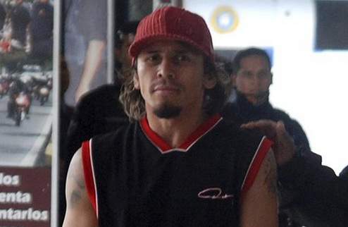 Валеро покончил жизнь самоубийством Венесуэльского боксера обнаружили повешенным в камере предварительного  заключения.