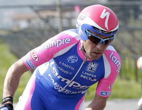 Велоспорт. Симони может не поехать на прощальную Джиро Д'Италия  Легендарный велосипедист разочарован своей нынешней формой.
