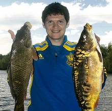 День отдыха в сборной посвятили рыбалке Вчера Мирон Маркевич вывез футболистов на рыбалку. 